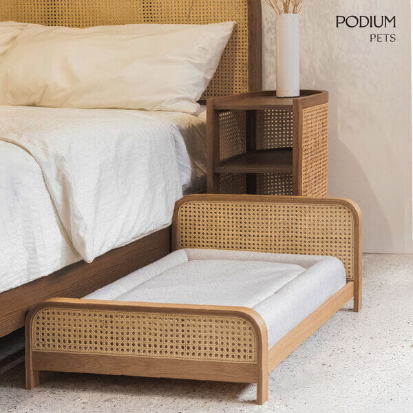 ที่นอนสัตว์เลี้ยง PODIUM PETS รุ่น CANE PET BED ขนาด 60X65X34 ซม. สีไม้ธรรมชาติ